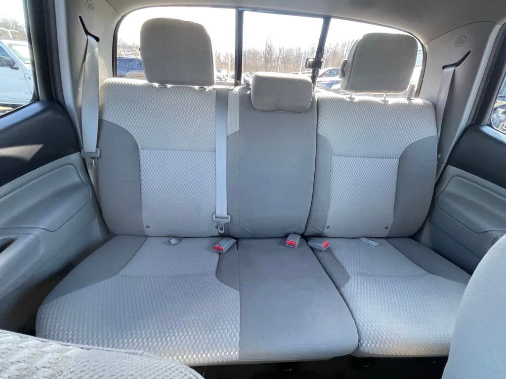Used 2012 Toyota Tacoma 4x4 Double Cab w/ SR5 Pkg image 13