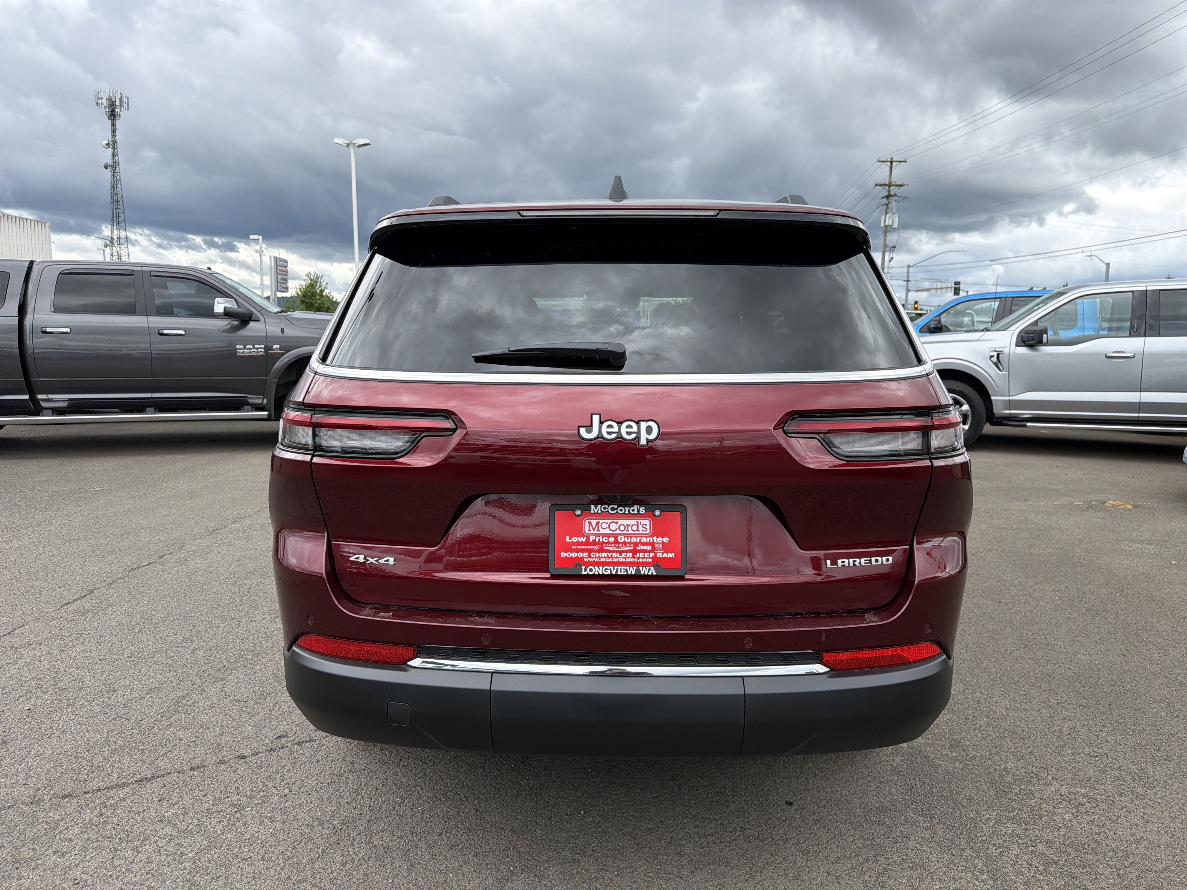 New 2026 Jeep Grand Cherokee L 4WD image 4
