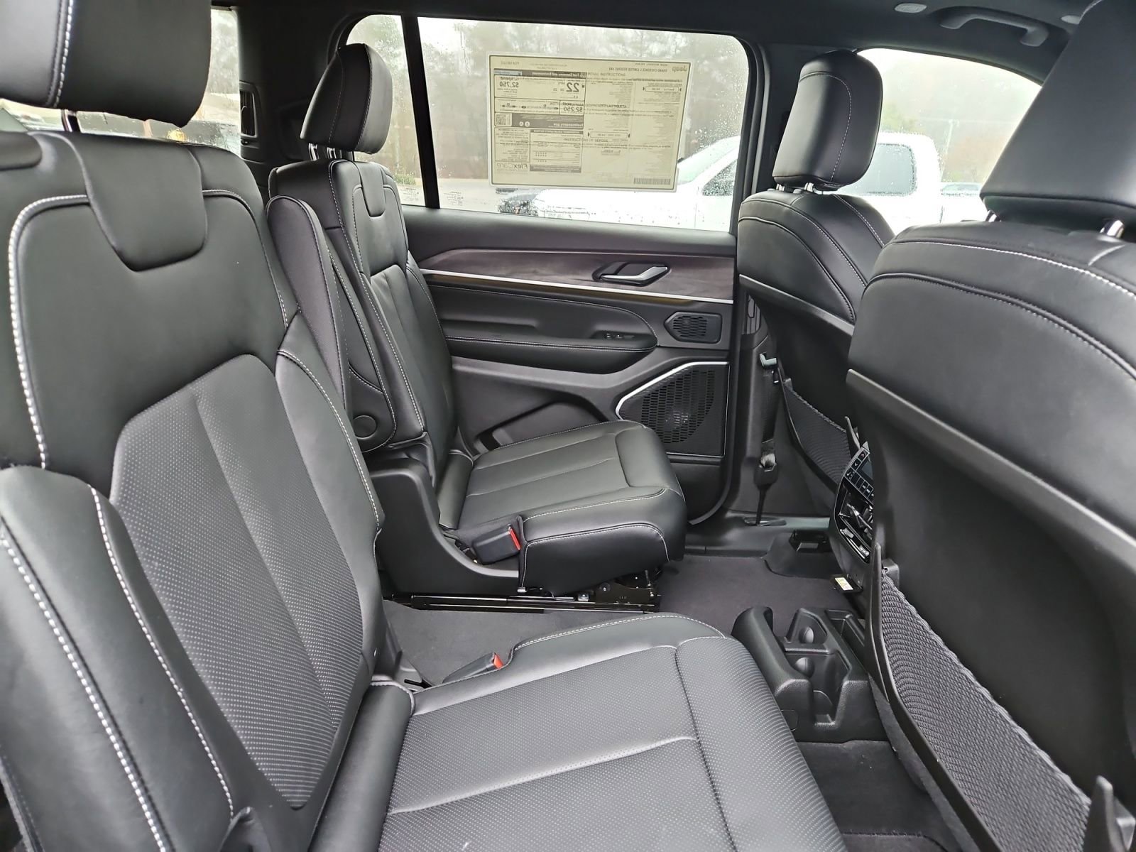 New 2026 Jeep Grand Cherokee L Limited image 17