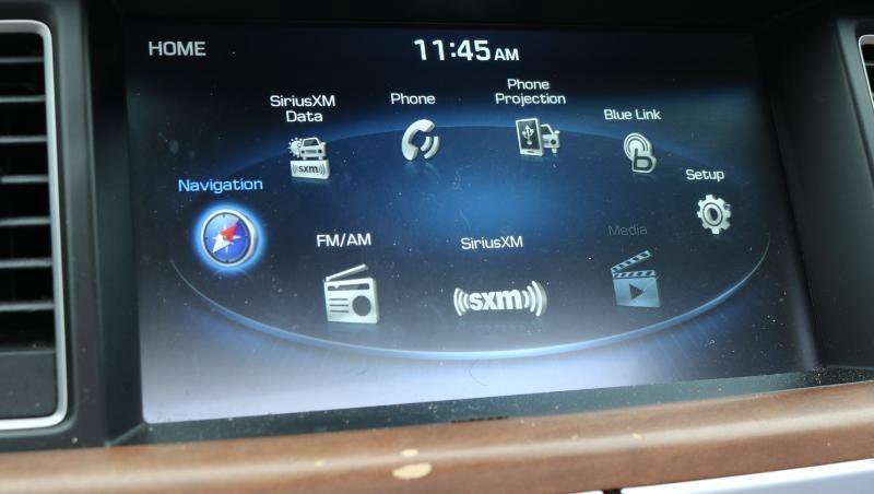 Used 2018 Genesis G80 3.8 w/ Option Group 03 image 15