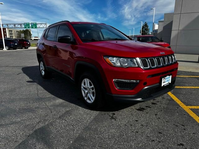 Used 2018 Jeep Compass Sport AWD/4WD image 1
