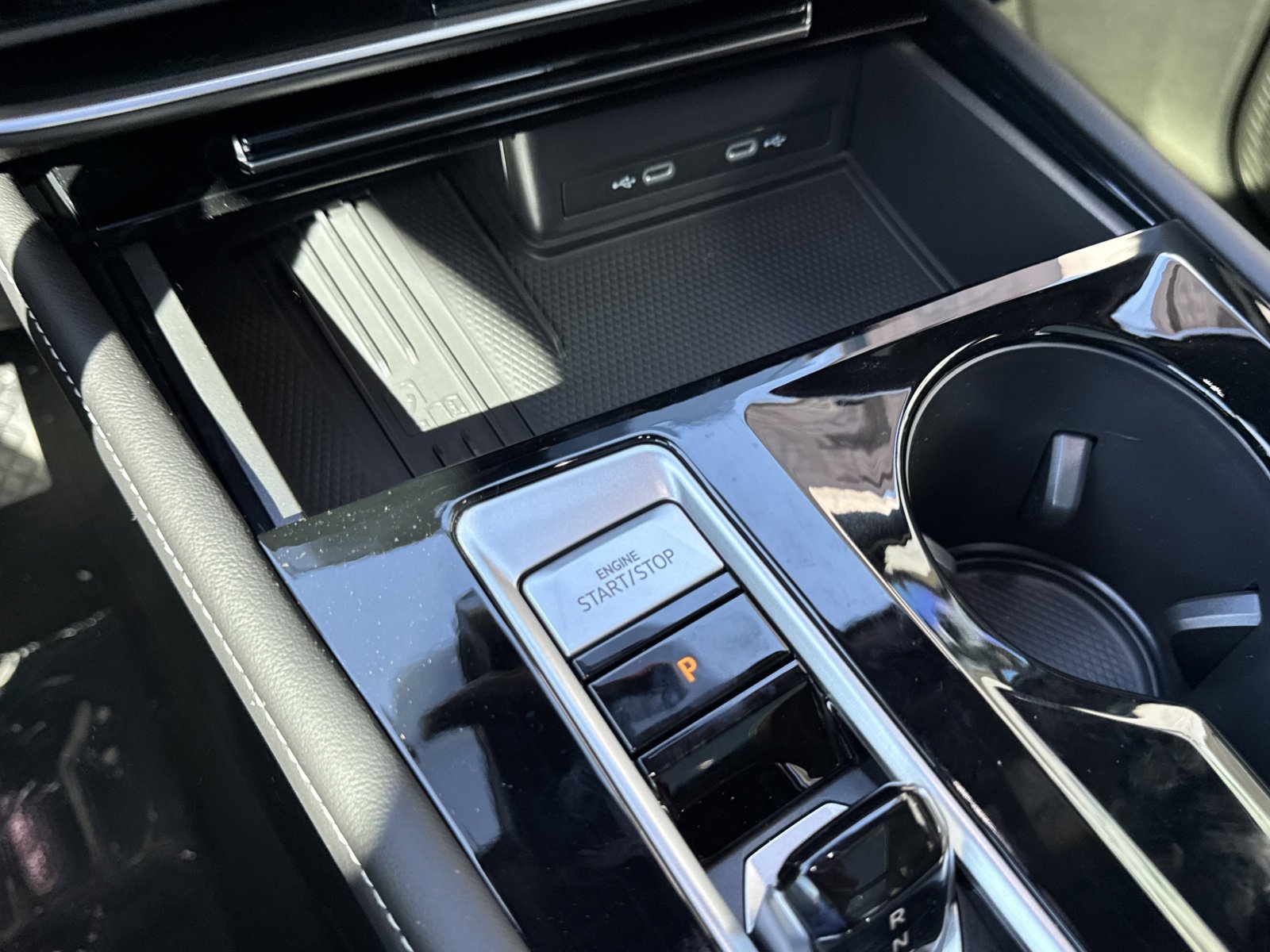 New 2026 Volkswagen Atlas Cross Sport SEL image 23