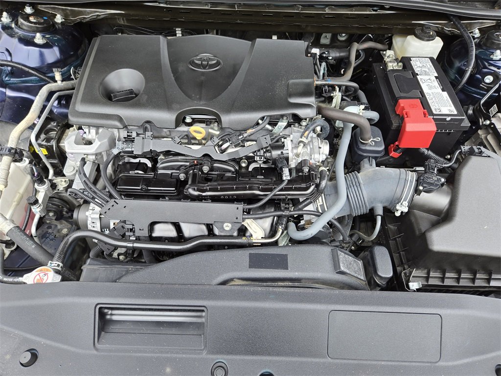 Used 2022 Toyota Camry XSE image 31