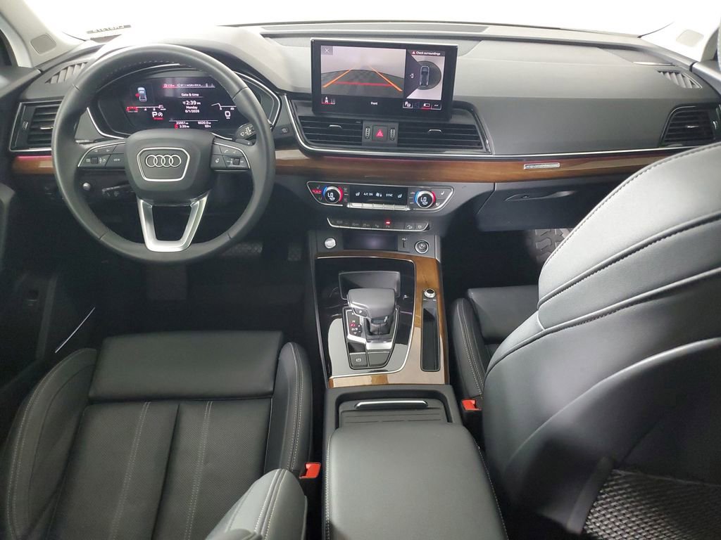 Used 2024 Audi Q5 Prestige w/ Prestige Package AWD/4WD image 15