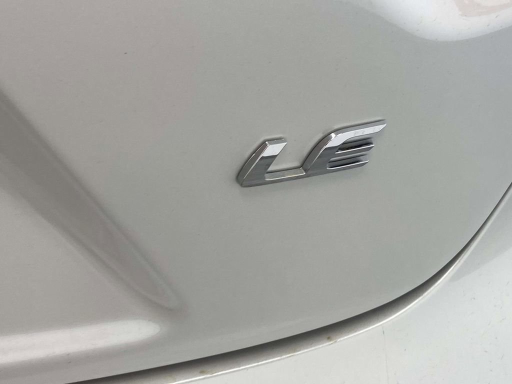 Used 2026 Toyota Corolla LE FWD image 11