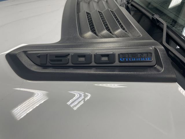 New 2025 RAM 2500 Big Horn image 40