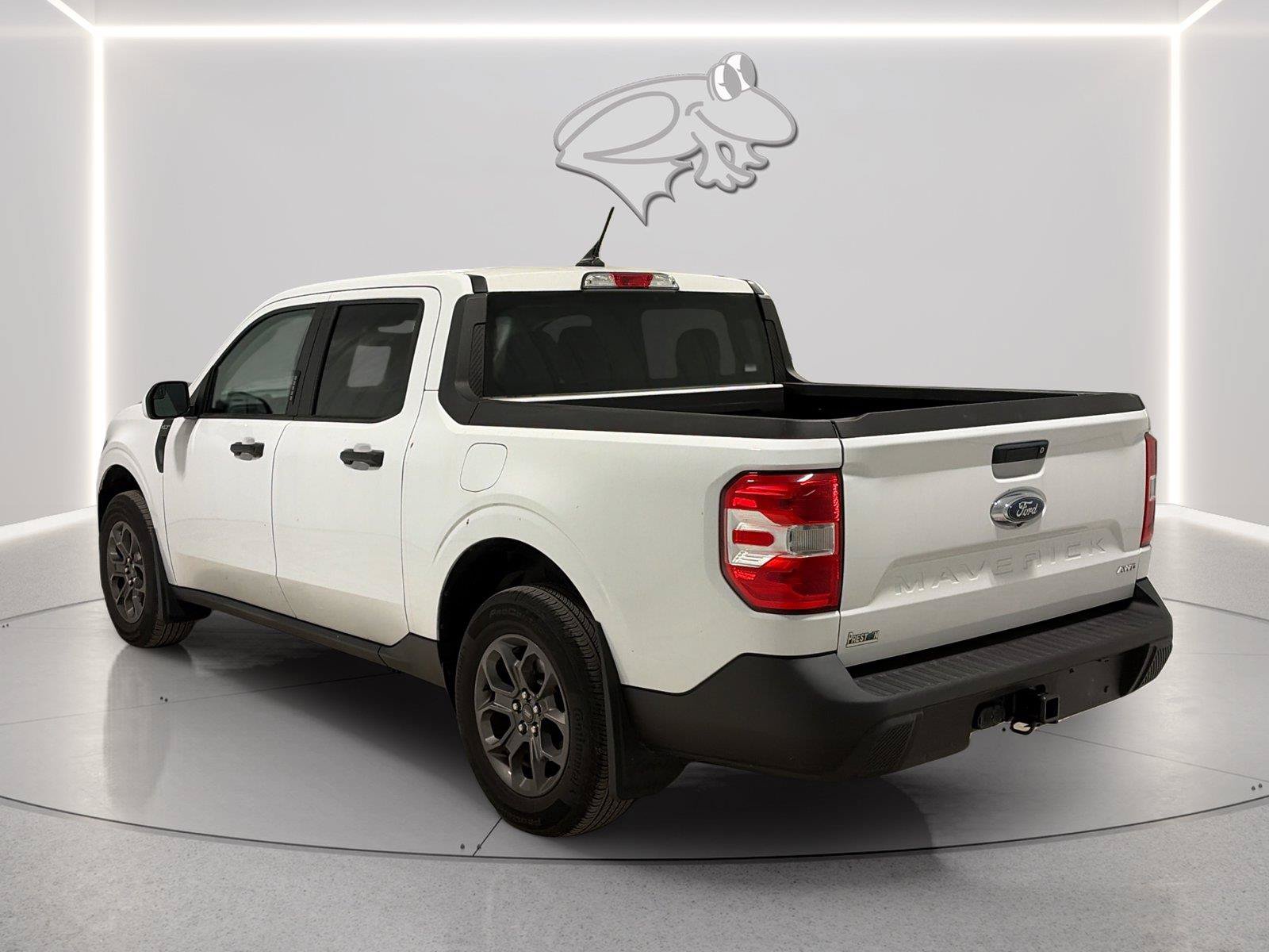 Used 2023 Ford Maverick XLT w/ Equipment Group 300A Standard AWD/4WD image 3