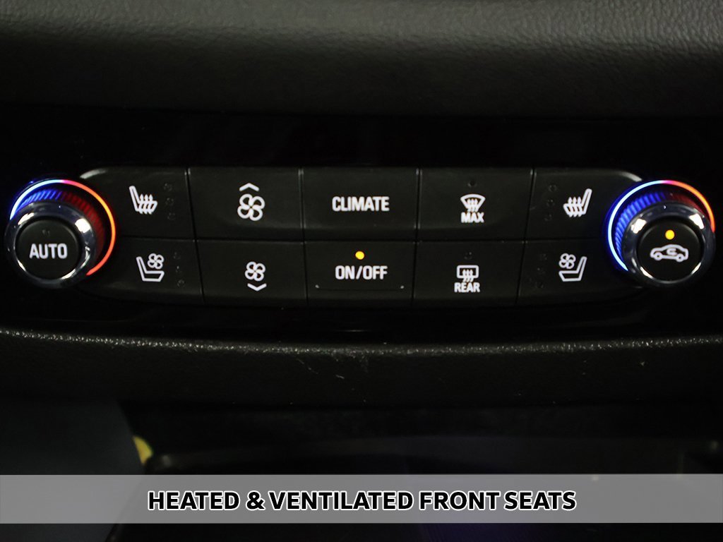 Used 2024 Buick Enclave Premium image 8