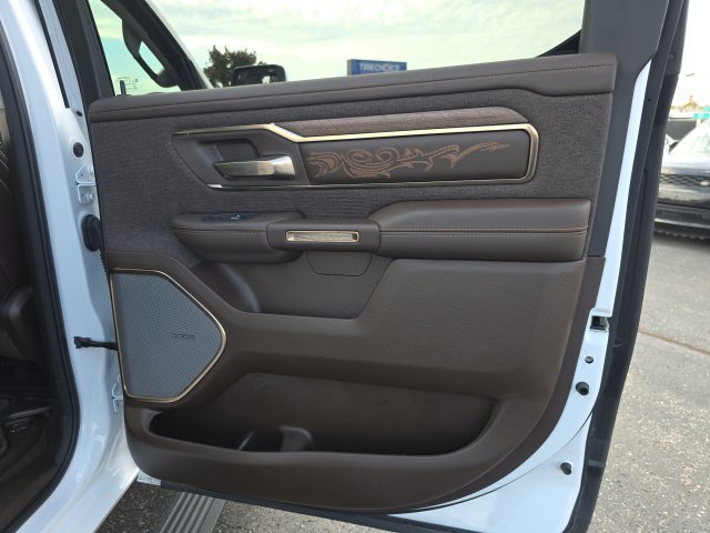 Used 2026 RAM 1500 Limited AWD/4WD image 34