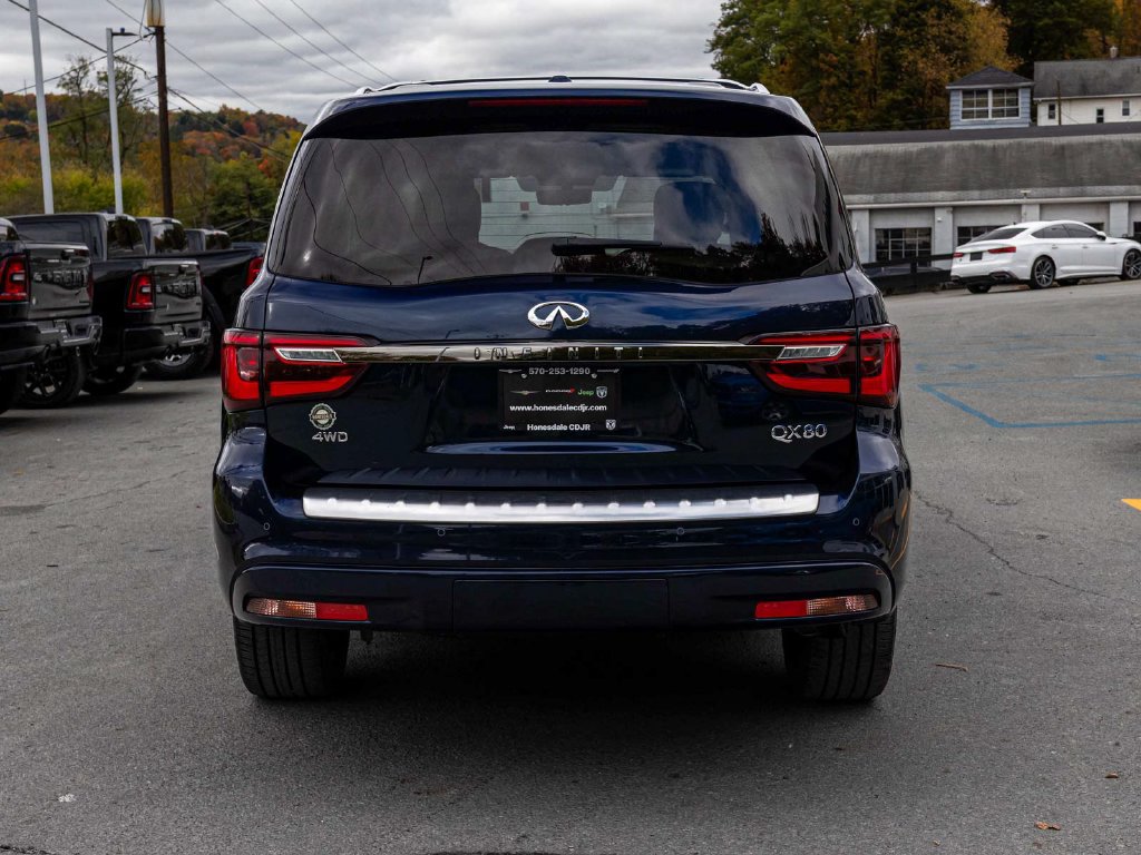 Used 2024 INFINITI QX80 Sensory AWD/4WD image 5
