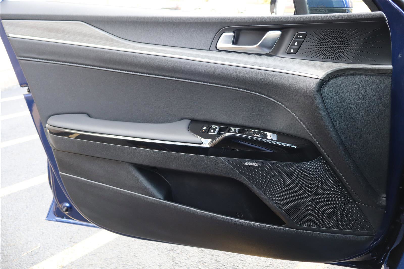 Used 2025 Kia K5 EX image 16