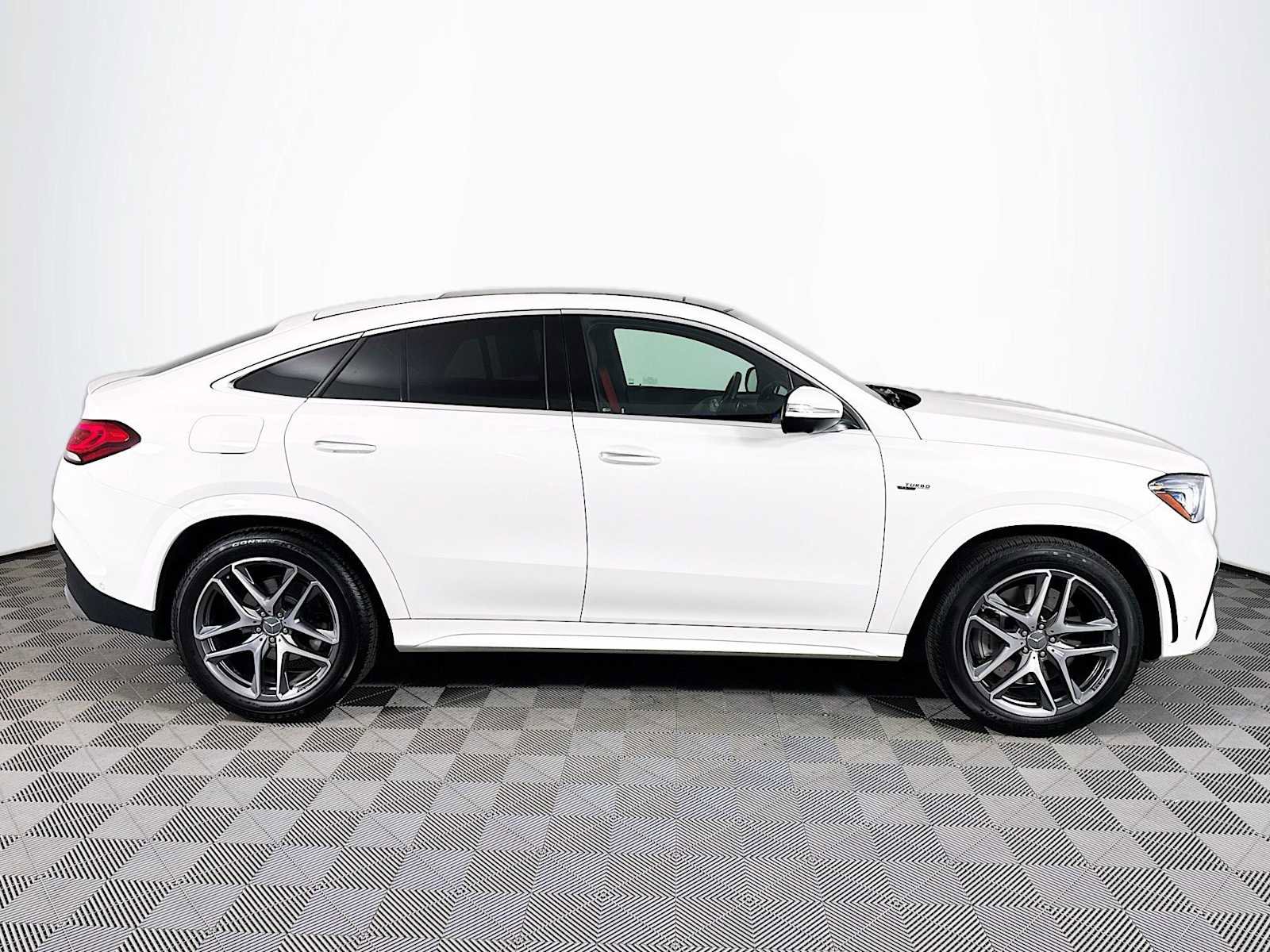 Used 2023 Mercedes-Benz GLE 53 AMG 4MATIC image 5