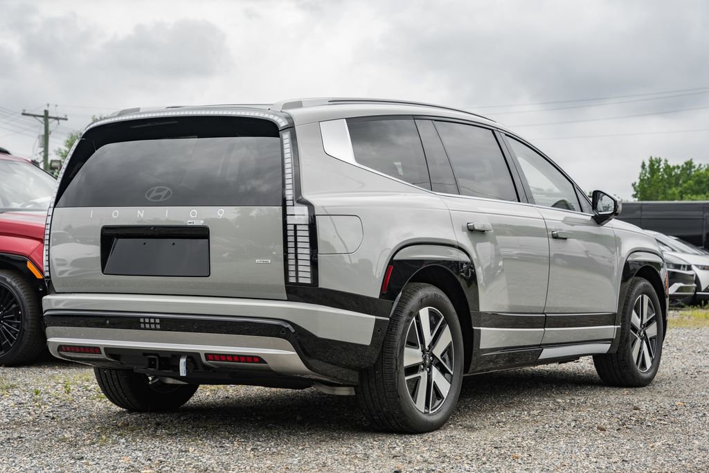 New 2026 Hyundai Ioniq 9 SEL image 4
