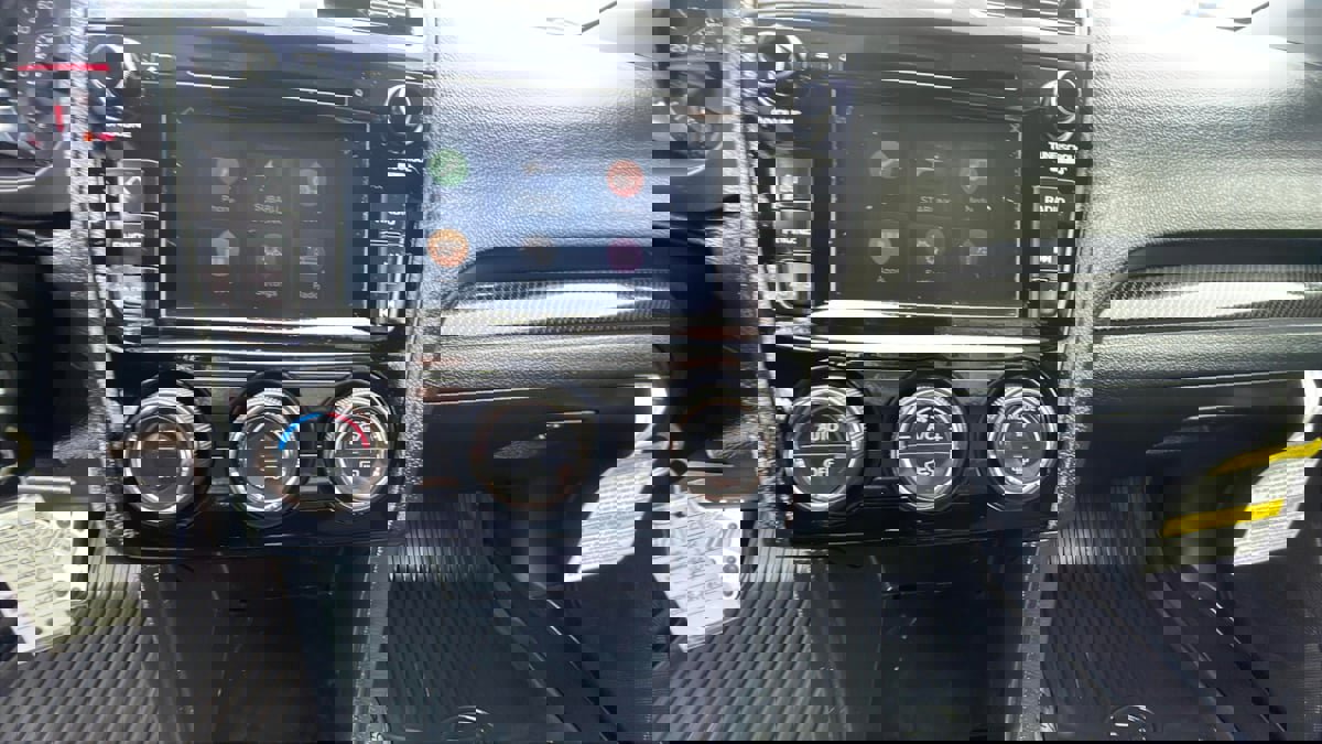 Used 2019 Subaru WRX image 10