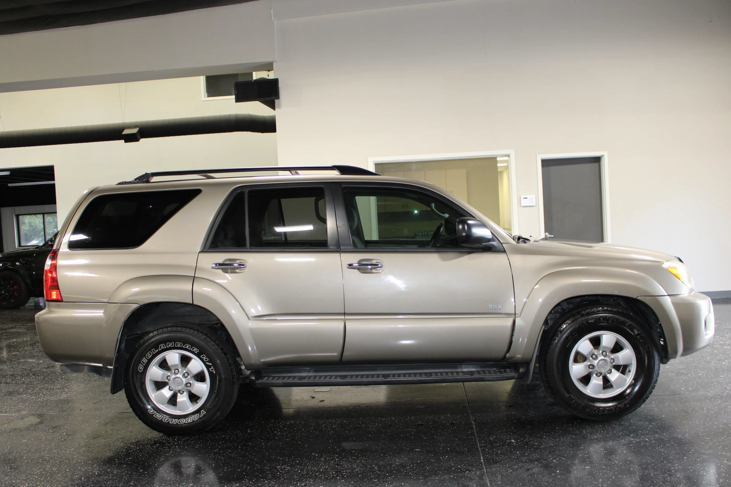 Used 2007 Toyota 4Runner Sport RWD image 2