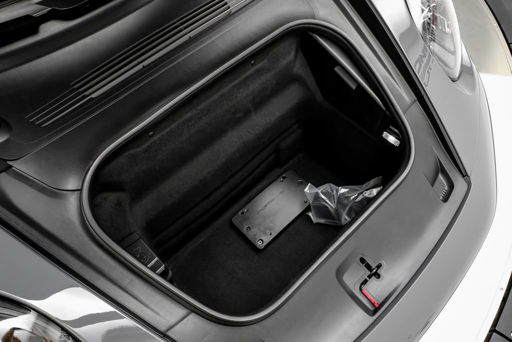 Used 2025 Porsche 911 Carrera S RWD image 37