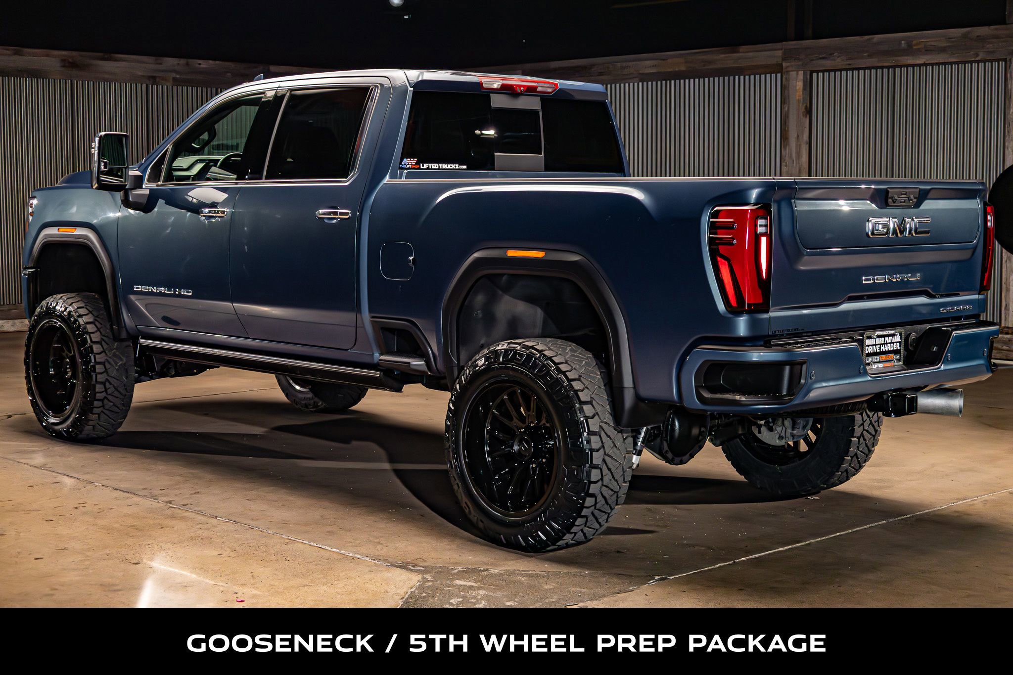 Used 2025 GMC Sierra 2500 Denali w/ Denali Reserve Package AWD/4WD image 7