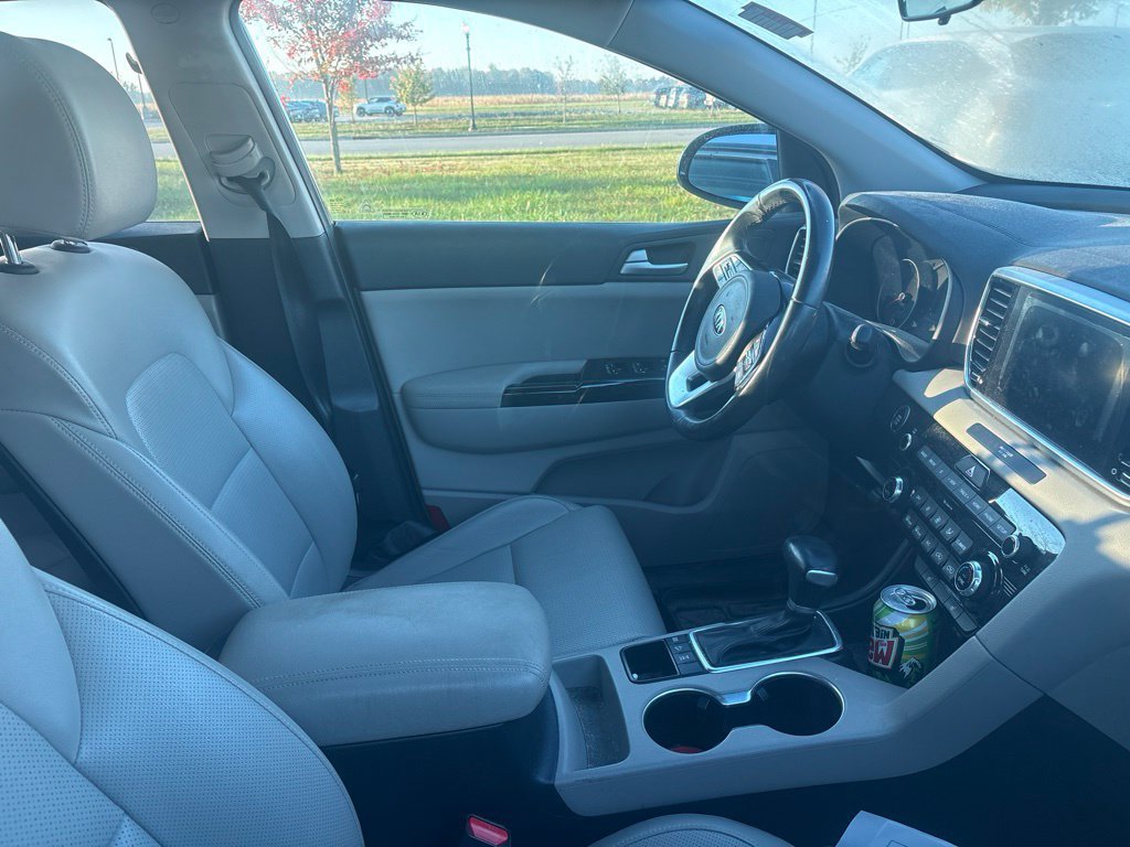 Used 2020 Kia Sportage EX AWD/4WD image 23