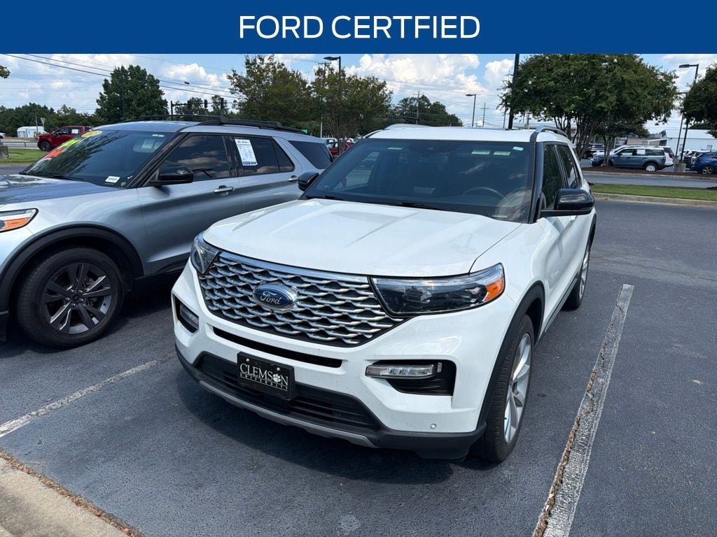 Used 2022 Ford Explorer Platinum w/ Equipment Group 601A AWD/4WD image 3