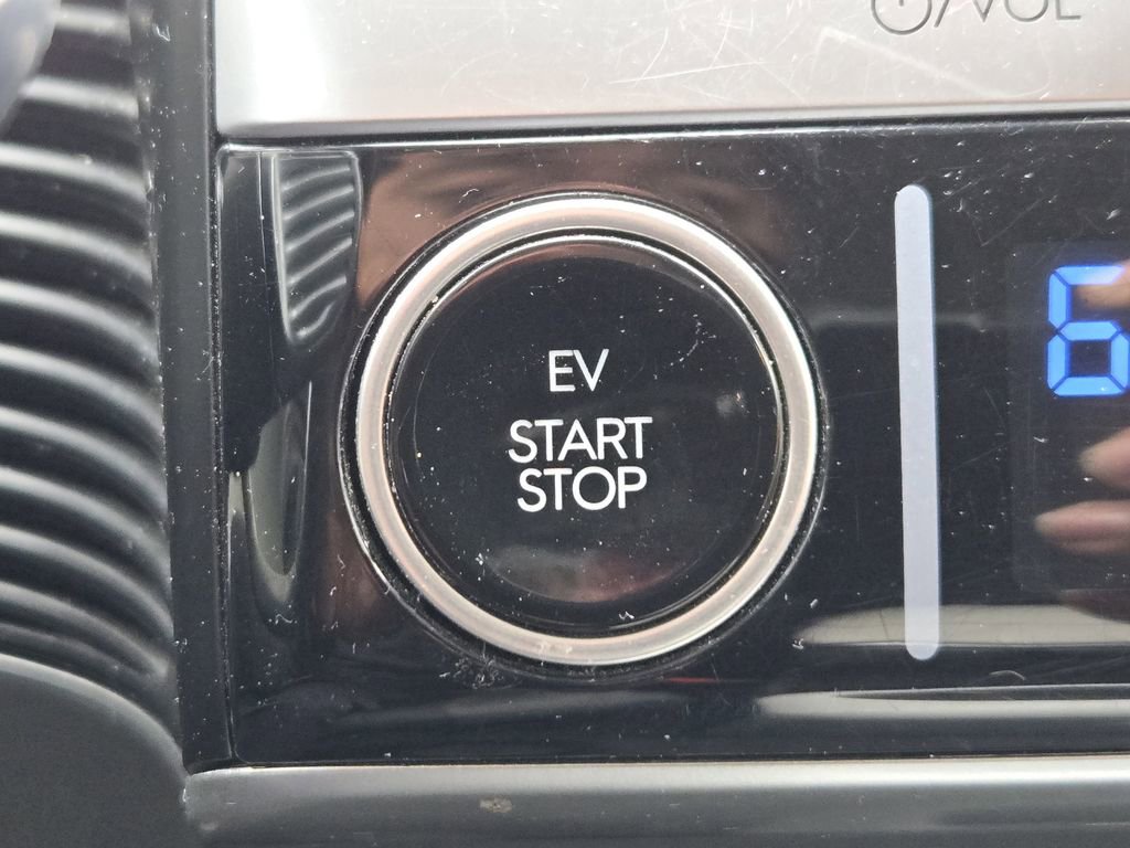 Used 2023 Hyundai Ioniq 5 SE image 16