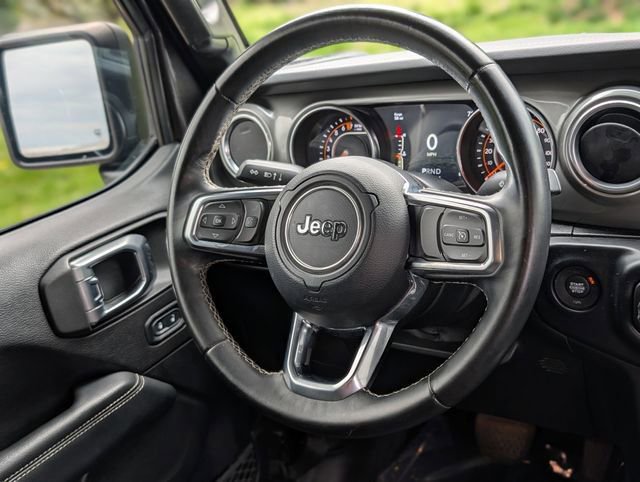 Used 2019 Jeep Wrangler Unlimited Sahara AWD/4WD image 14