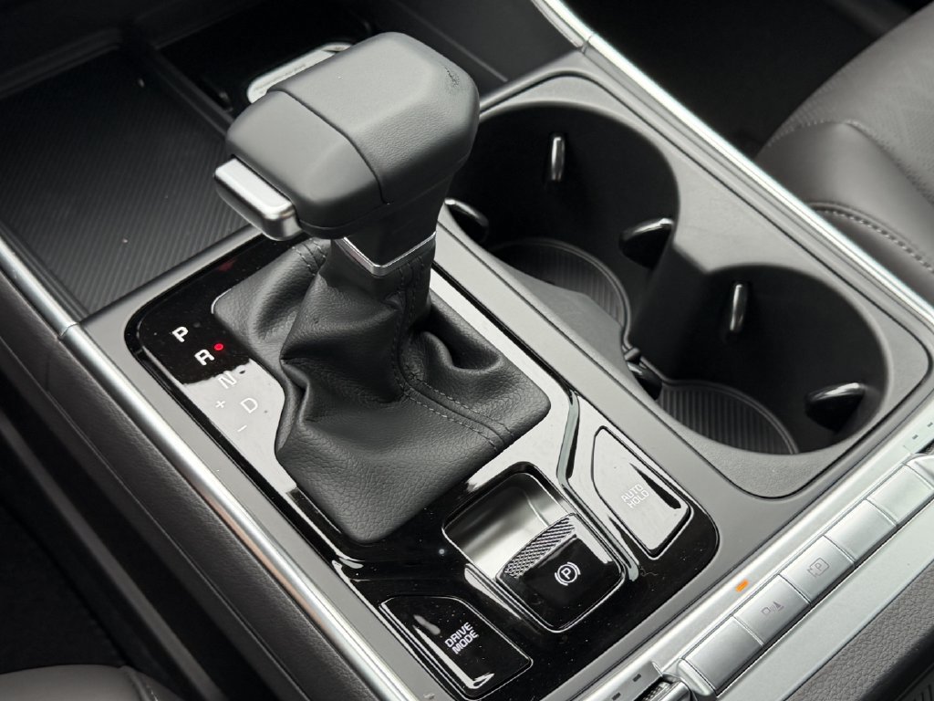 New 2026 Kia Carnival SX w/ SX Dark Edition Package FWD image 28