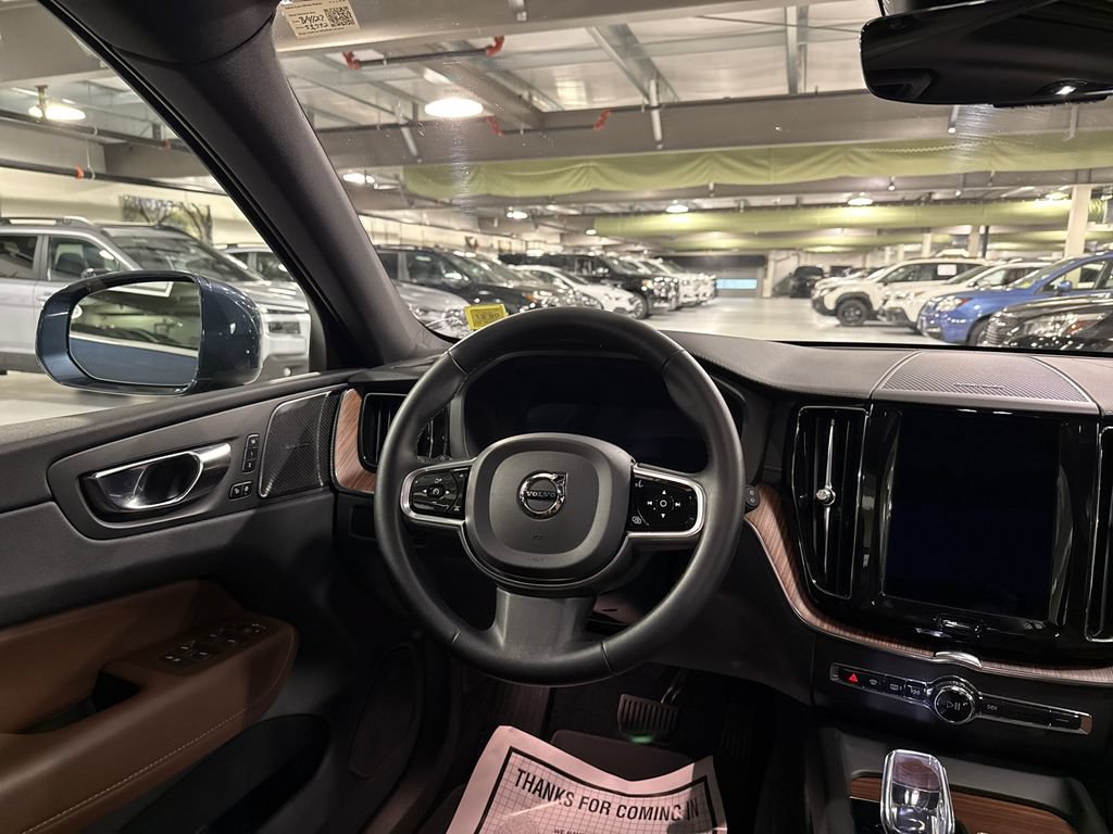 Used 2023 Volvo XC60 T8 Ultimate AWD/4WD image 23