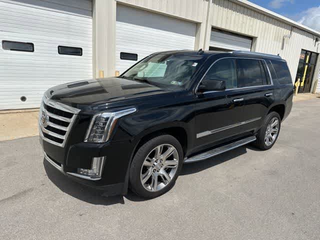Used 2015 Cadillac Escalade Luxury AWD/4WD image 13