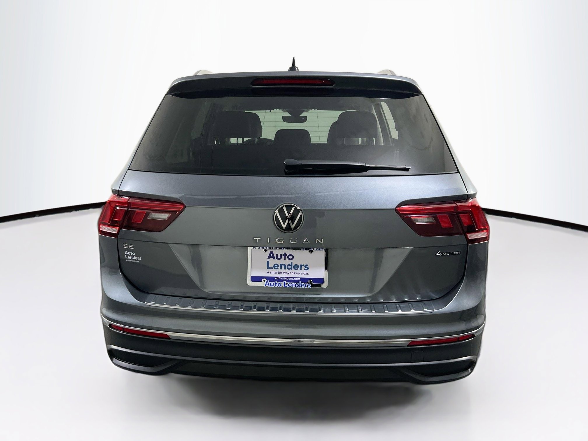 Used 2022 Volkswagen Tiguan SE AWD/4WD image 6