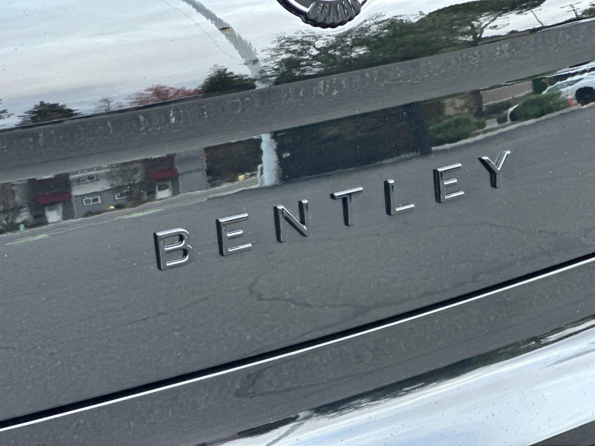New 2026 Bentley Flying Spur Plug-In Hybrid image 30