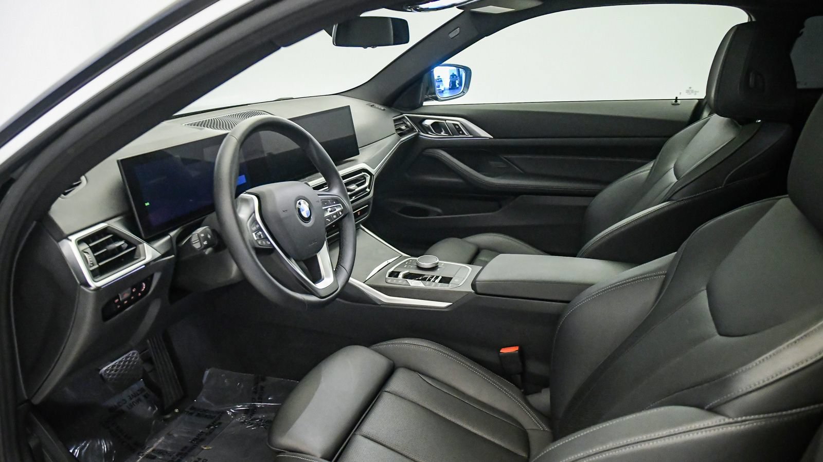 Certified 2024 BMW 430i Coupe w/ Convenience Package RWD image 17