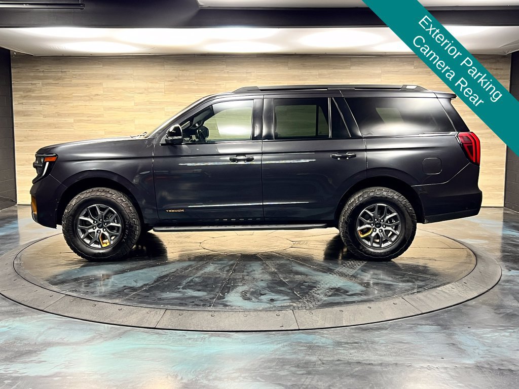 Used 2025 Ford Expedition Tremor AWD/4WD image 14