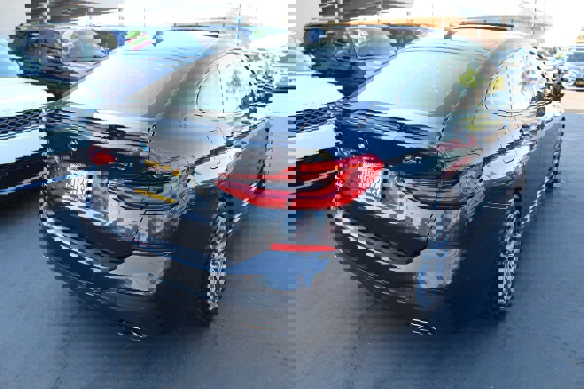 Used 2018 BMW 640i Gran Turismo xDrive image 7