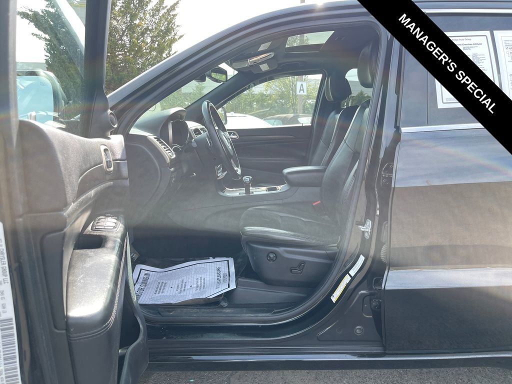 Used 2014 Jeep Grand Cherokee Altitude AWD/4WD image 12