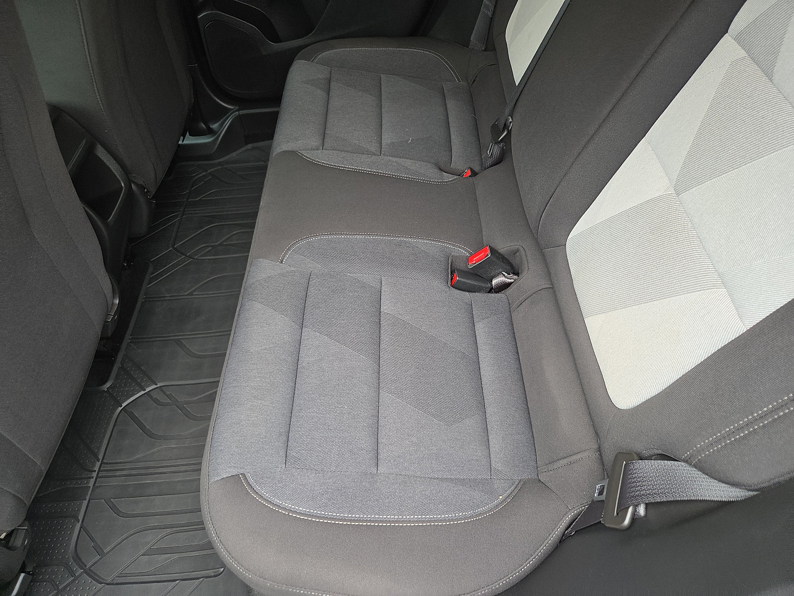 Used 2024 Chevrolet Trax LS w/ LS Convenience Package FWD image 22