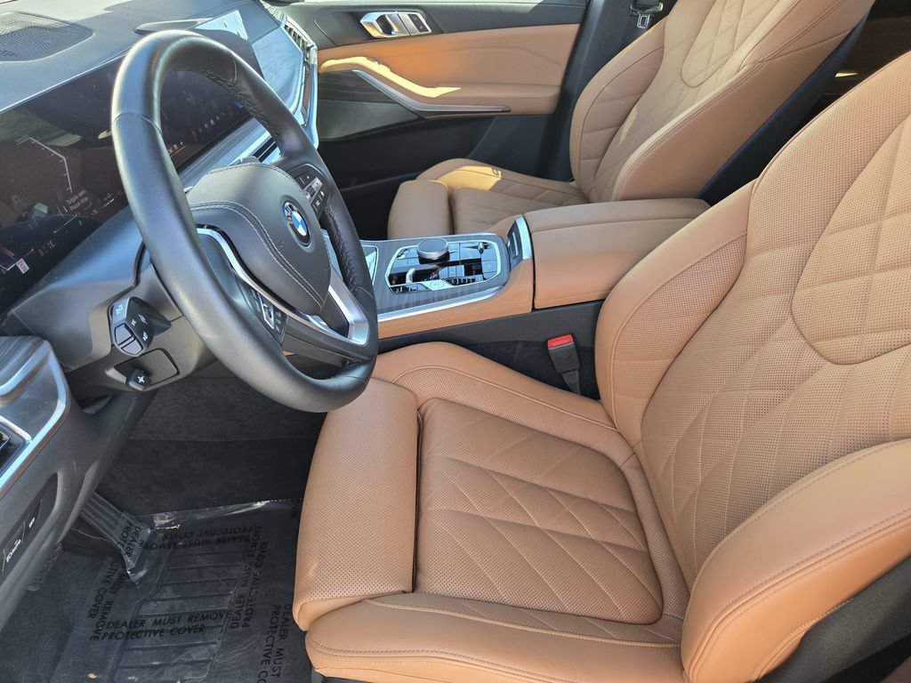 Certified 2026 BMW X5 xDrive50e w/ Premium Package AWD/4WD image 16