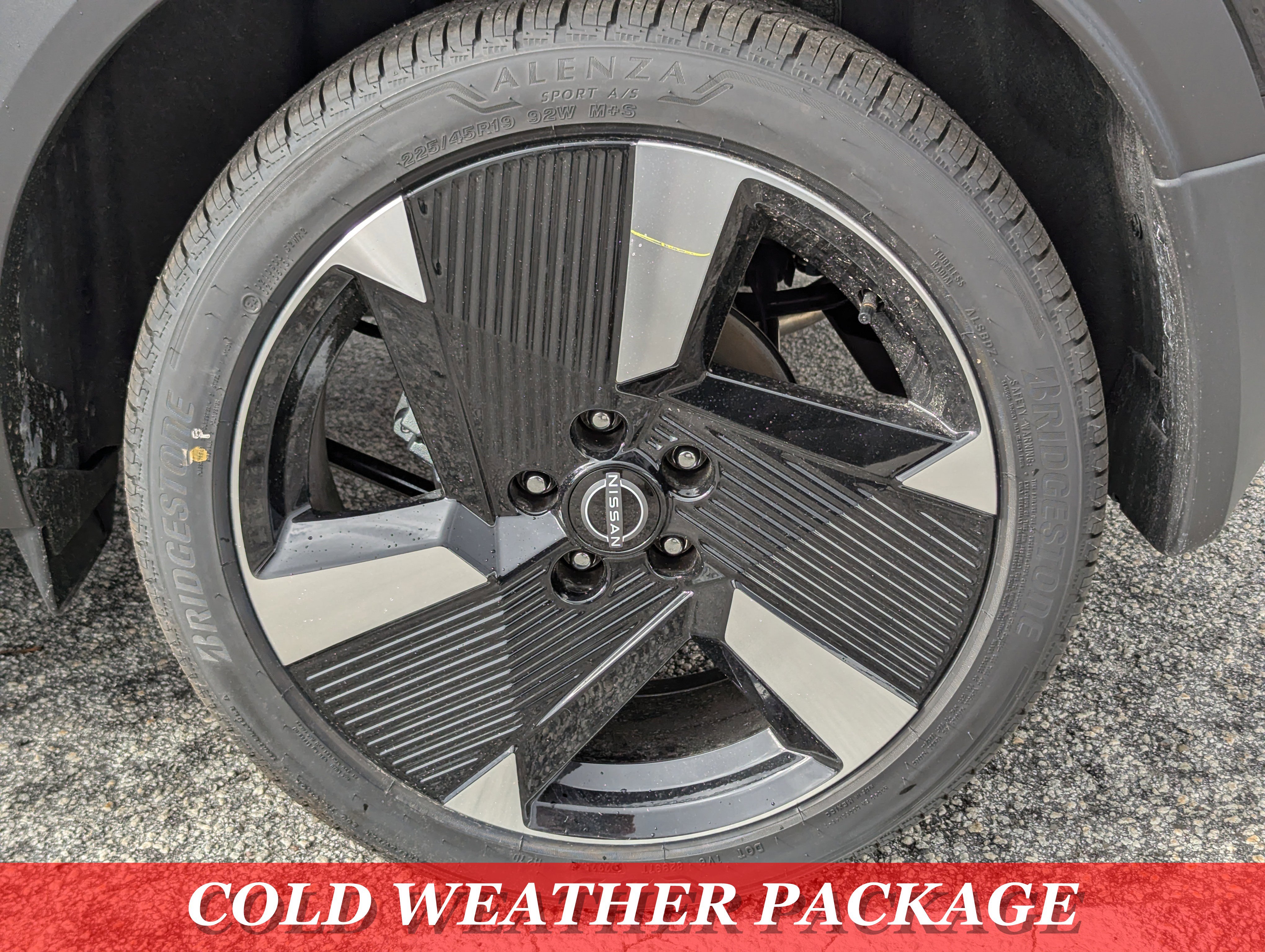 New 2026 Nissan Kicks SR w/ Cold Weather Package image 11