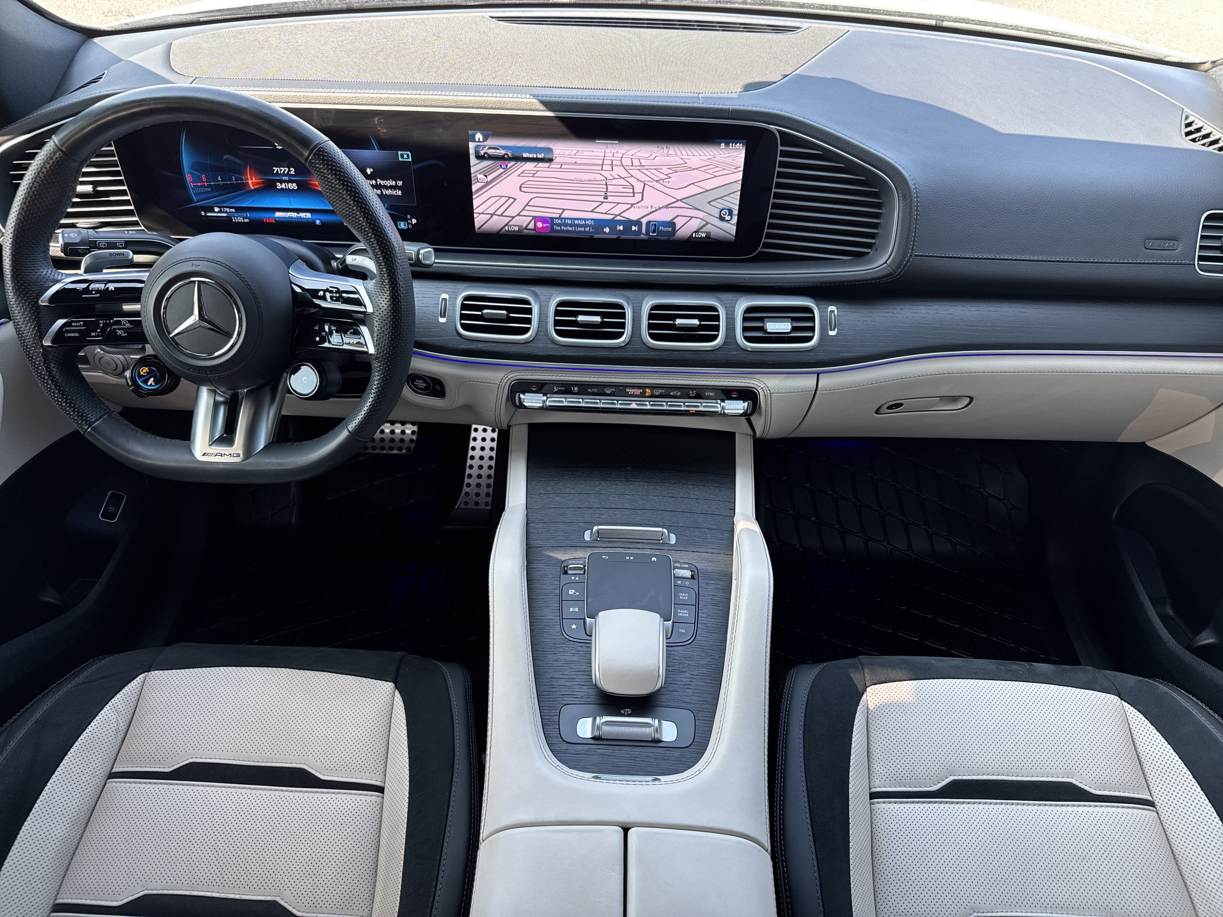 Used 2024 Mercedes-Benz GLE 53 AMG 4MATIC image 29