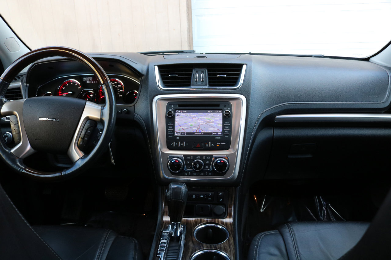 Used 2015 GMC Acadia Denali image 45