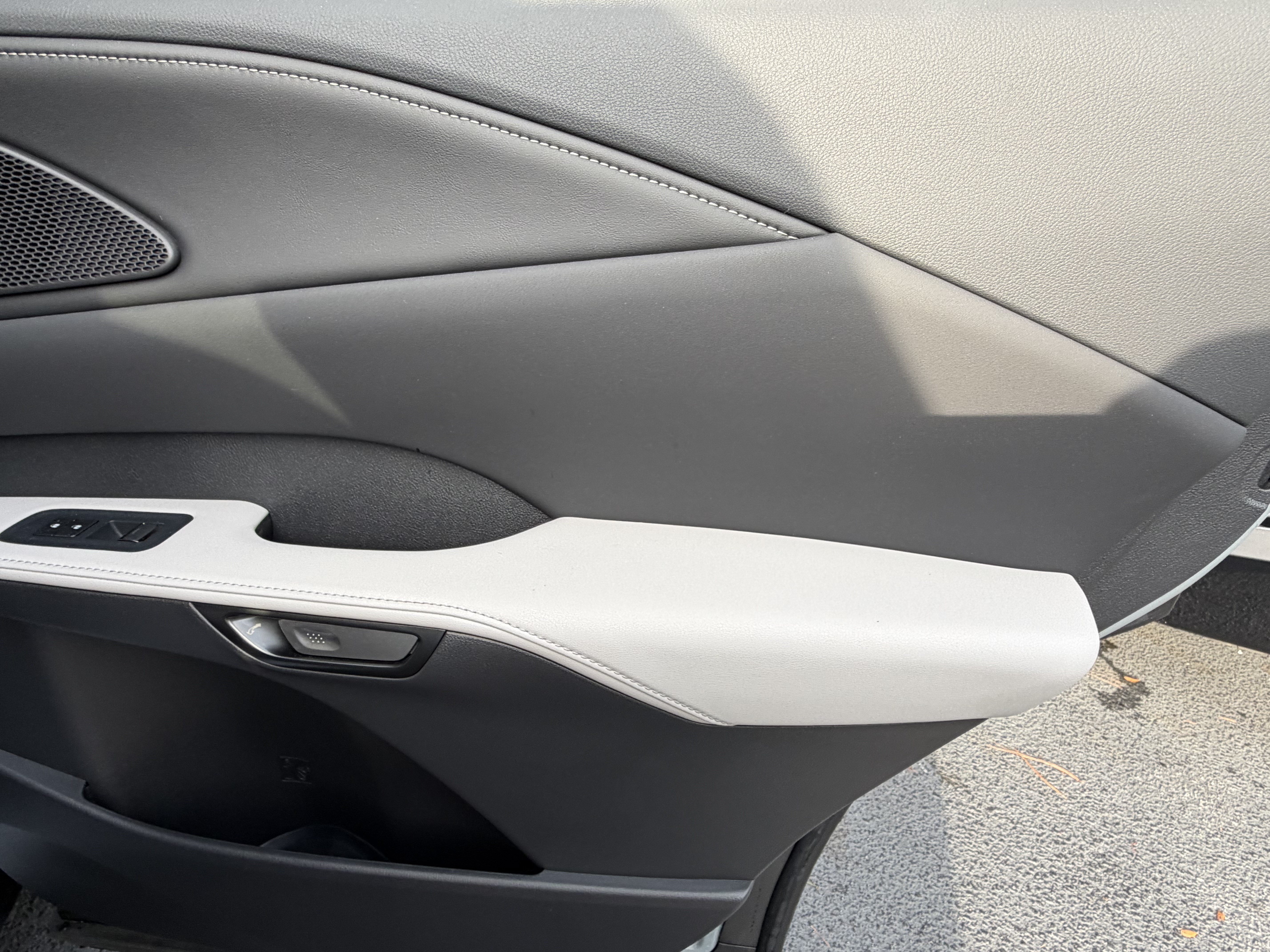 Certified 2025 Lexus RX 350 Premium w/ Convenience Package FWD image 38