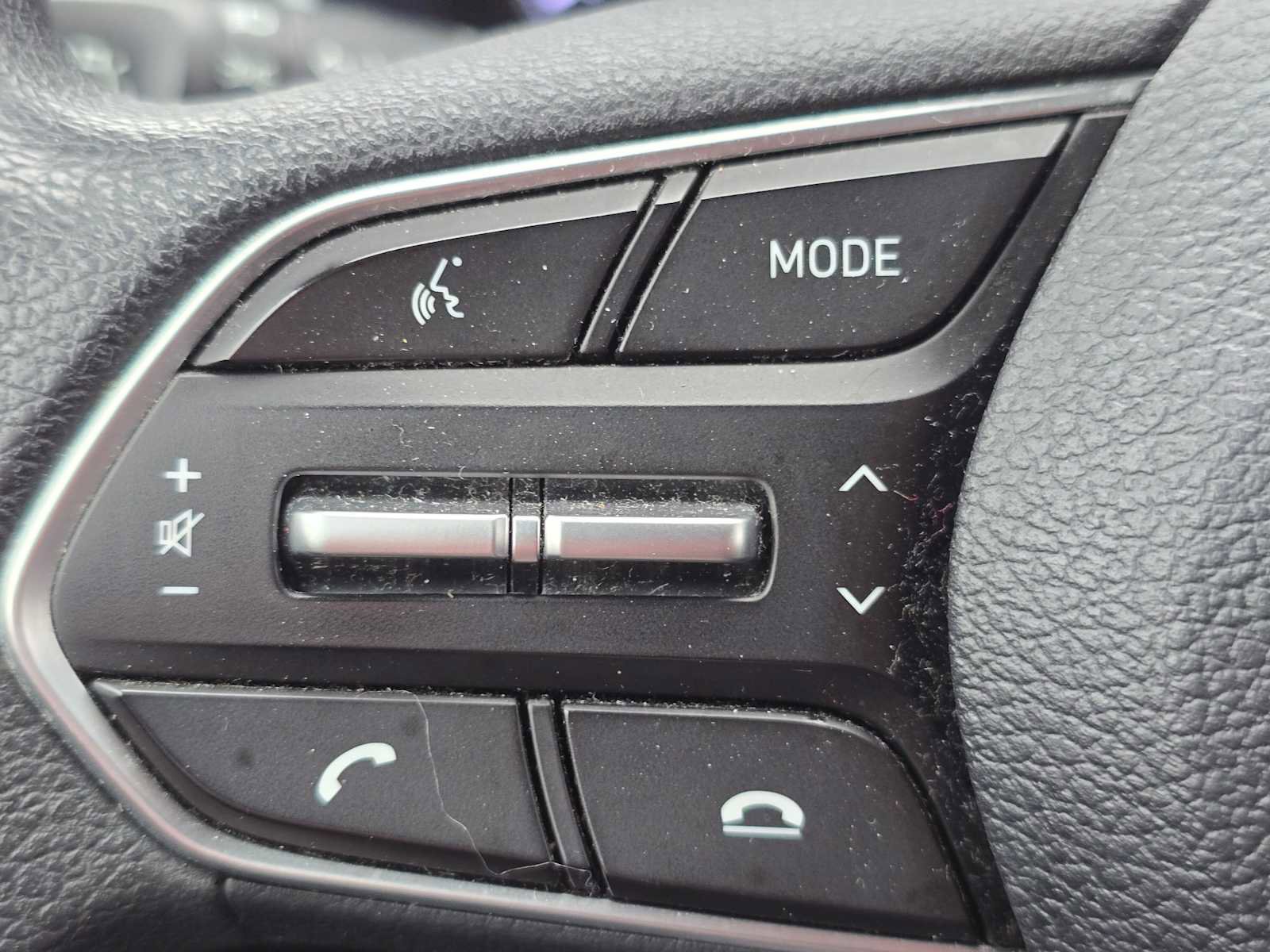 Used 2019 Hyundai Santa Fe SE image 36