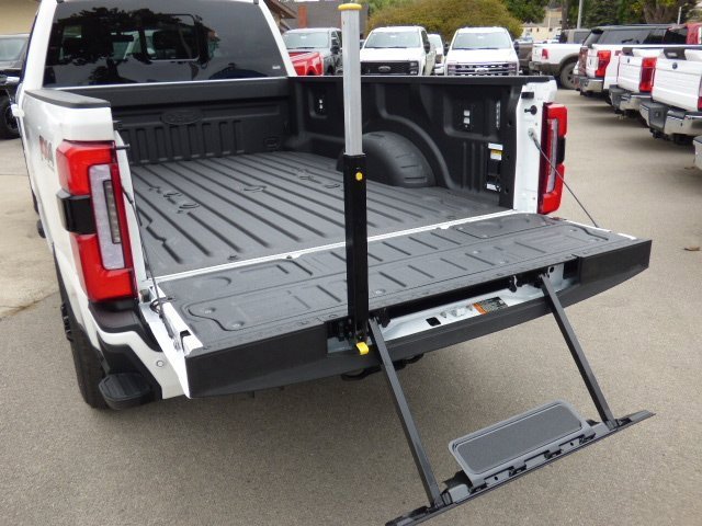 New 2026 Ford F350 Platinum image 22