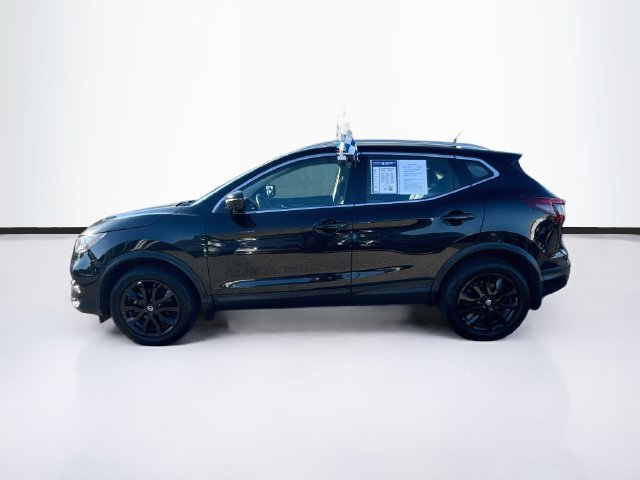 Used 2022 Nissan Rogue Sport SV w/ Technology Package AWD/4WD image 4