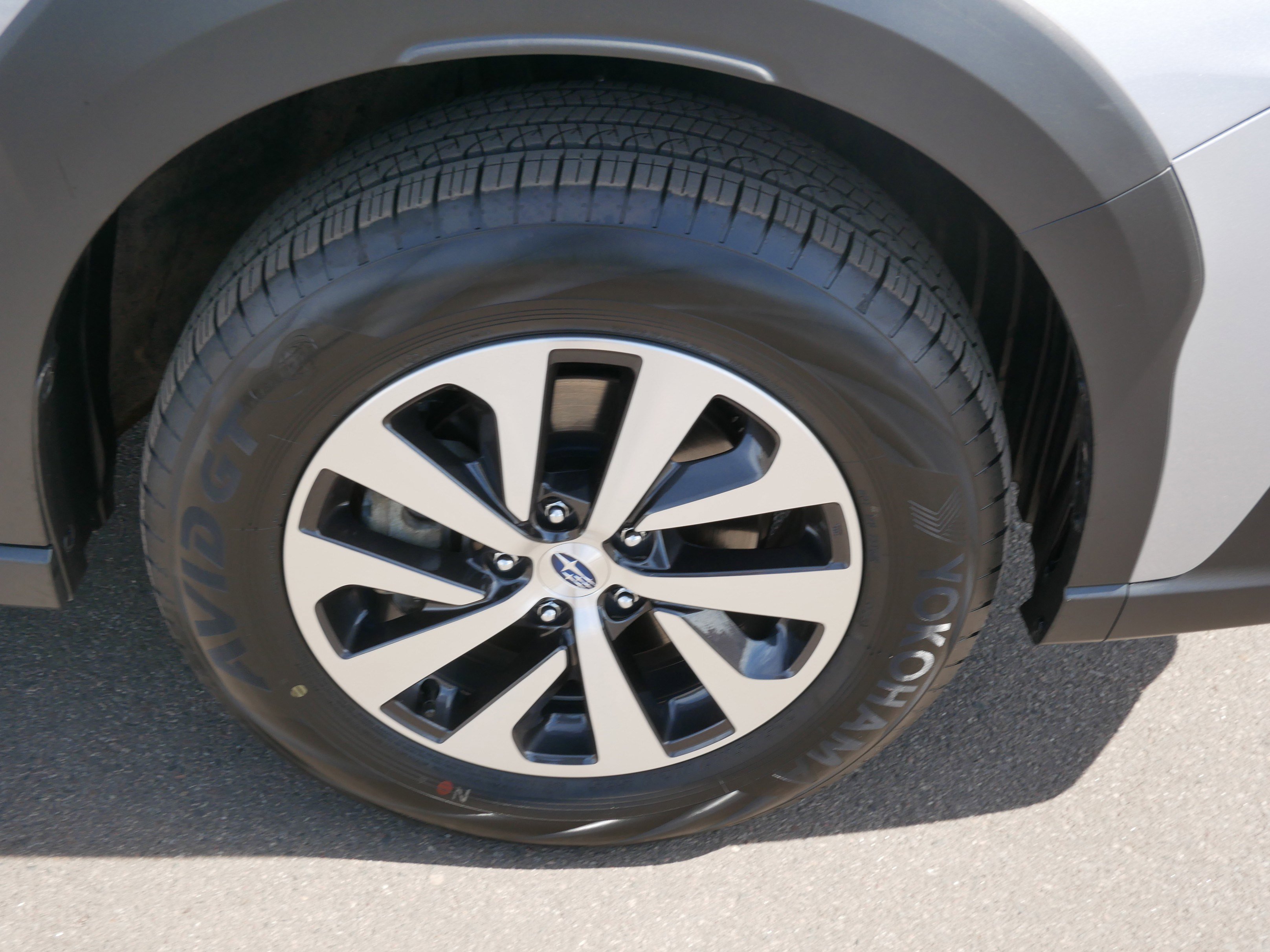 Used 2025 Subaru Outback Premium image 15