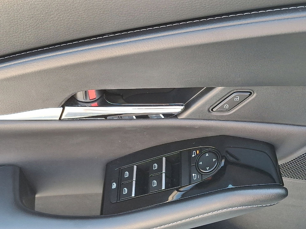 Used 2023 MAZDA CX-30 AWD 2.5 S w/ Preferred Package image 10