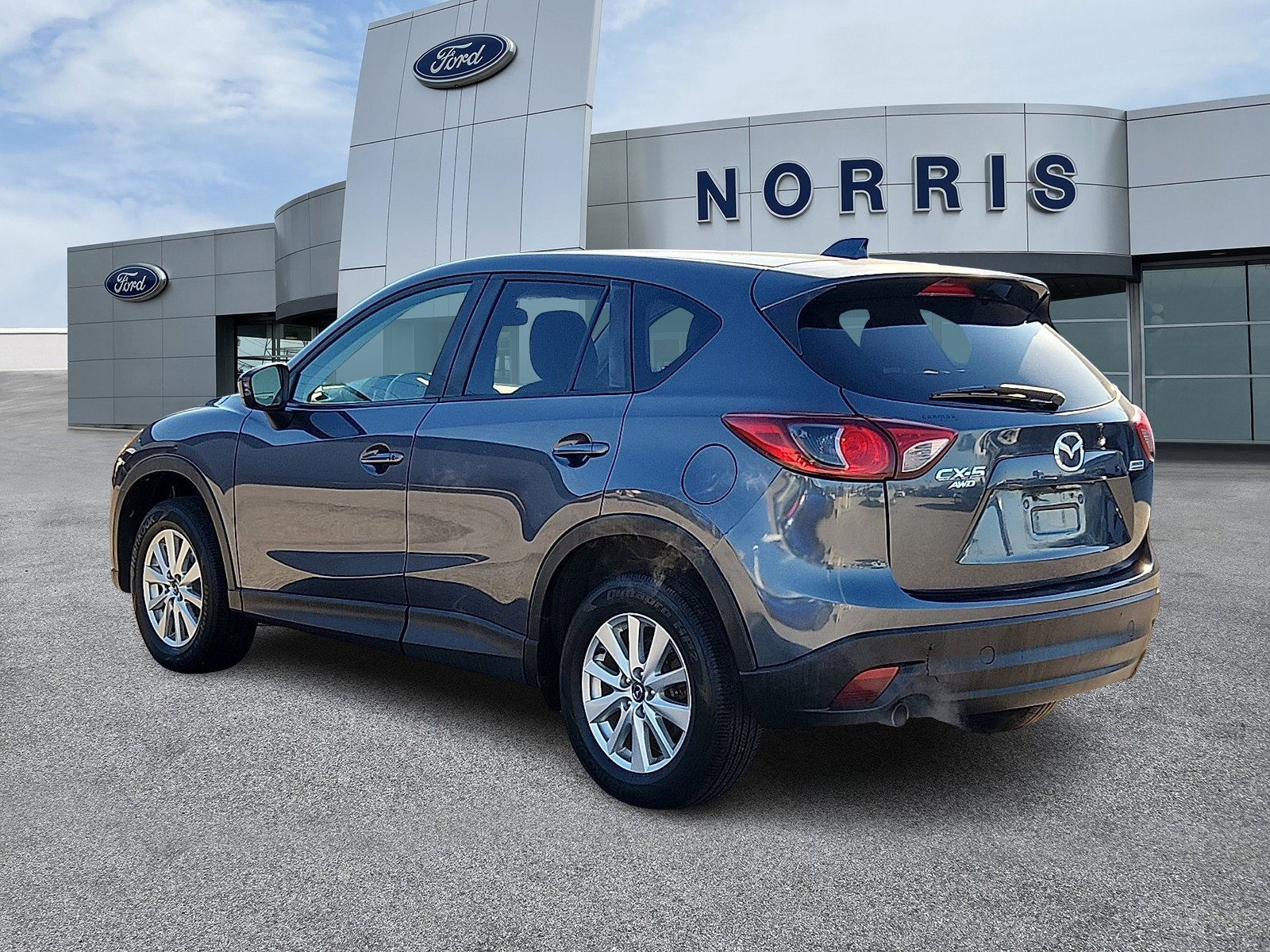 Used 2013 MAZDA CX-5 Touring w/ Touring Tech Pkg image 3