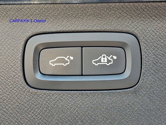 Used 2022 Volvo XC90 T8 Inscription Expression w/ Climate Package image 31