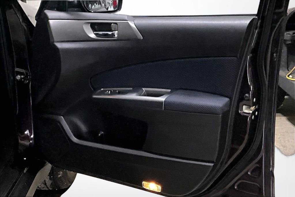 Used 2013 Subaru Forester 2.5X Premium image 28
