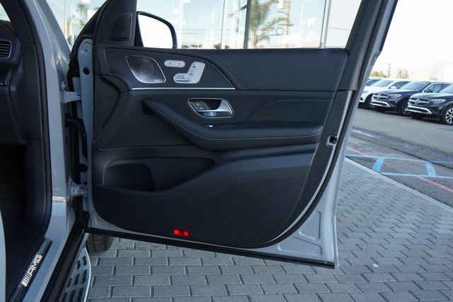 New 2026 Mercedes-Benz GLS 63 AMG 4MATIC image 20