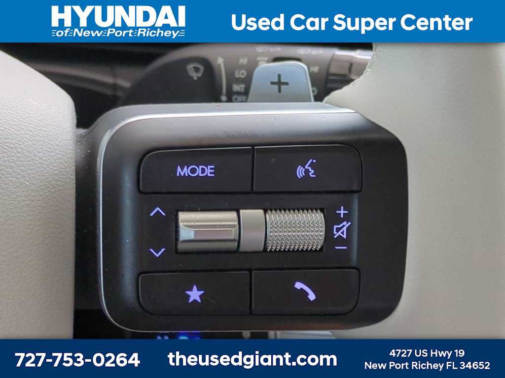 Certified 2025 Hyundai Santa Fe SEL FWD image 30